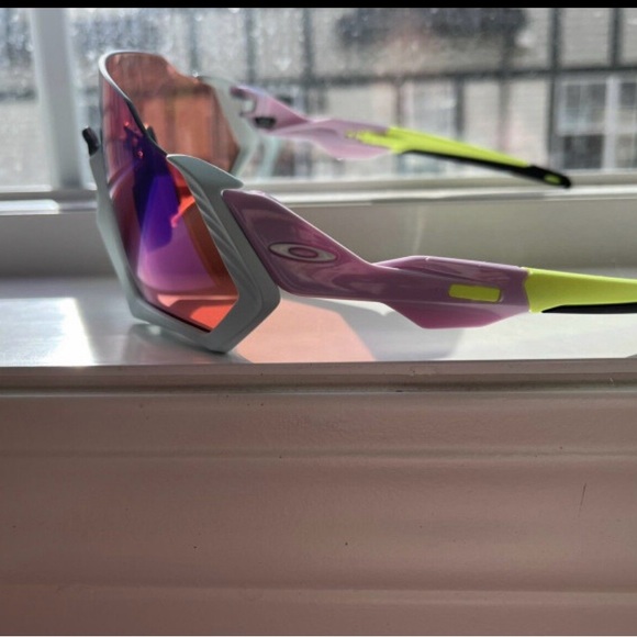 Oakley Custom Flight Jacket Sunglasses - Picture 3 of 8